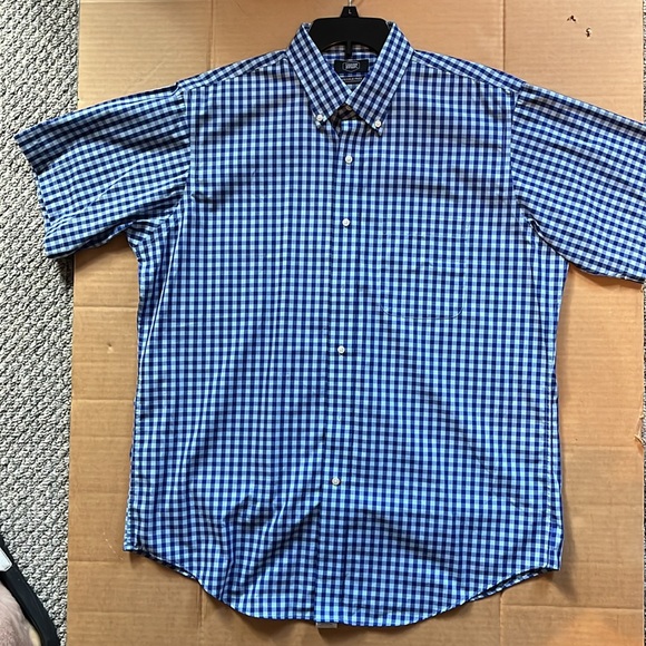 NWOT -Men’s L - Berkley Jensen Wrinkle Free ShortSleeve button down -(BLUE)- - Picture 2 of 11